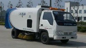 东风天锦底盘专用车精选指南 扫路车、清洗车与防撞缓冲车全解析